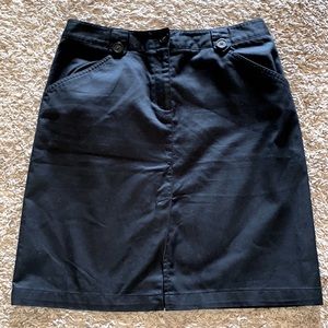 Hillard & Hanson stretch black skirt